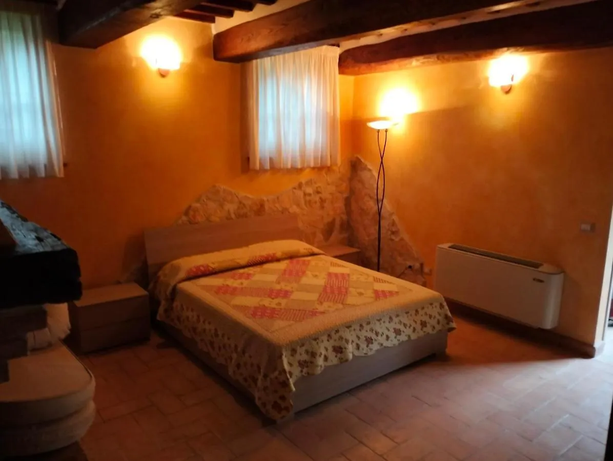 Beautiful Apartment Perfect For The Couple Bagni di Mommialla